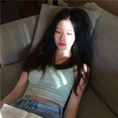 大洋之间的灯光